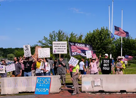 ICE enfrenta cuestionamientos por uso excesivo de fuerza en Estados Unidos ICE enfrenta cuestionamientos por uso excesivo de fuerza en Estados Unidos