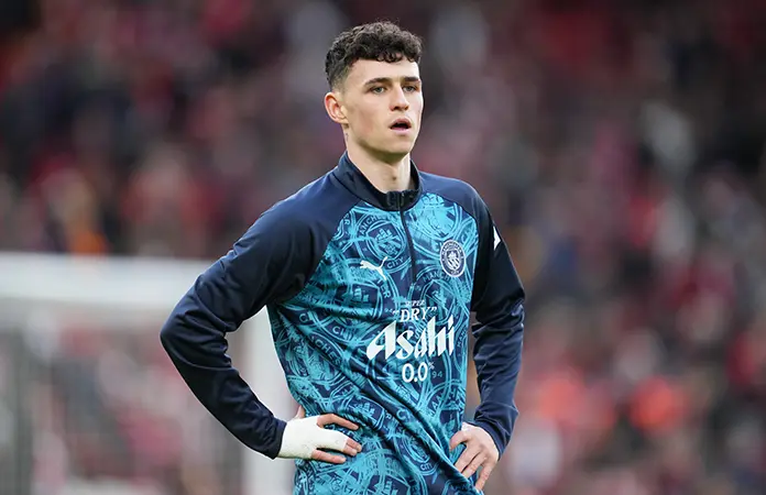 Phil Foden firma con Man City hasta 2030