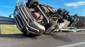 Vuelca tráiler en la Carr. a Zacatecas