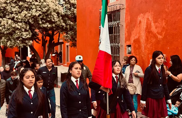 Celebran aniversario de fundación de Catorce