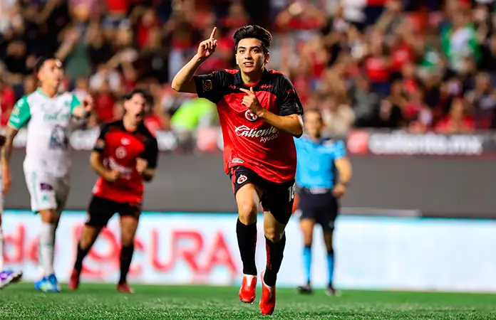 Xolos se imponen por la mínima a León