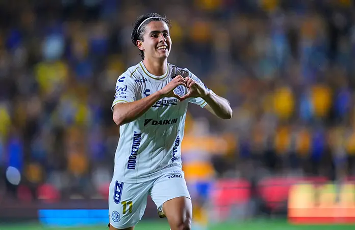 ADSL consigue valioso empate