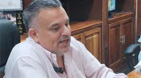 Descarta Medina cambio de partido