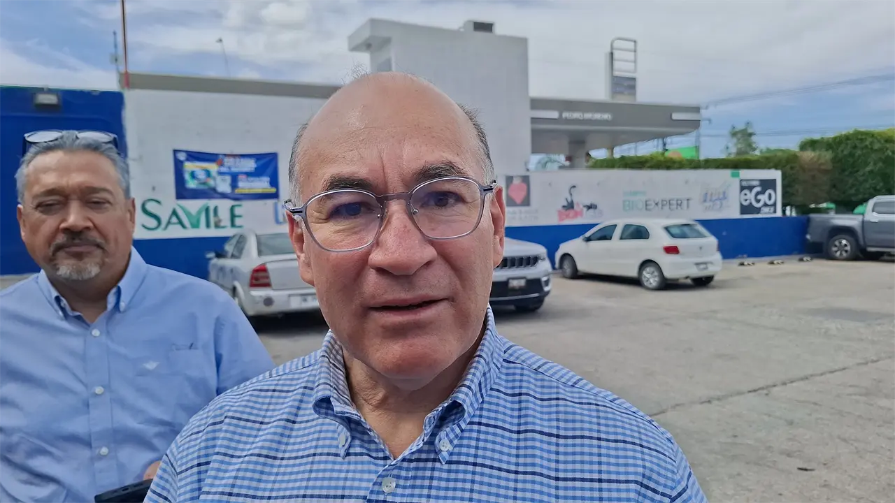 Política, fuera del horario laboral: Galindo a funcionarios