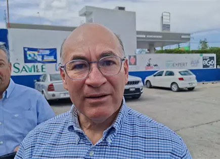 Galindo pide a funcionarios no mezclar cargos con política Galindo pide a funcionarios no mezclar cargos con política