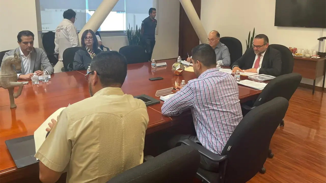 Interapas se entera por la prensa de nuevo consejo del agua