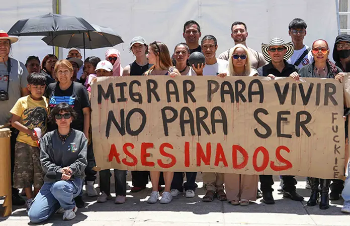 Piden justicia por migrantes muertos a manos del ICE