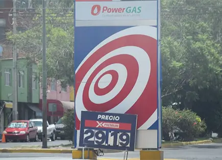 Sube la gasolina Premium m&aacute;s de $ 3 por Lt. en SLP