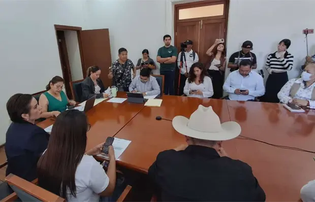 Avanza en comisiones derogaci&oacute;n de Ley Serrano