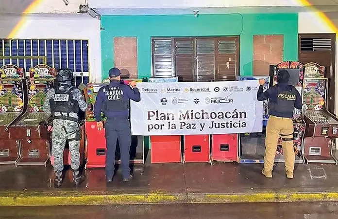 Decomisan máquinas tragamonedas