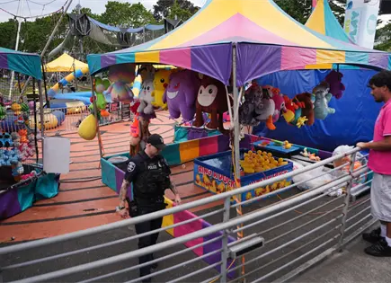 Joven de 15 a&ntilde;os arrestado tras tiroteo en feria de Seattle