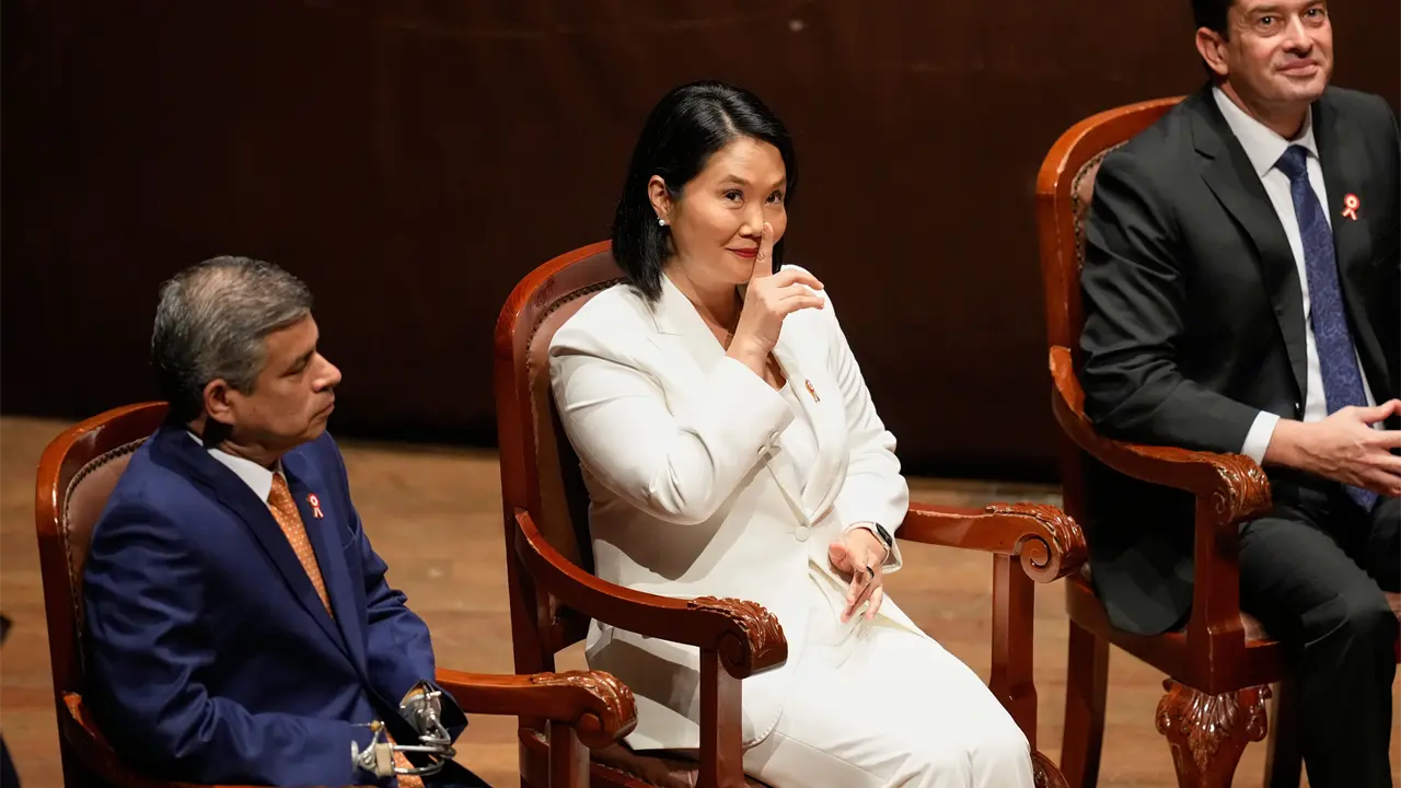 Keiko Fujimori prepara toma de posesión con apoyo internacional y nuevo Senado