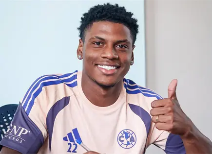 Am&eacute;rica suma al colombiano &Oacute;scar Perea como refuerzo