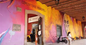 Documentan permisos para recorridos por pante&oacute;n del Saucito