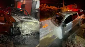 Fuego da&ntilde;a camioneta estacionada en el centro de &Eacute;bano