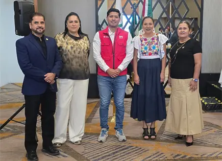 Infonavit y AMPI fortalecen vínculo para impulsar vivienda en SLP Infonavit y AMPI fortalecen vínculo para impulsar vivienda en SLP