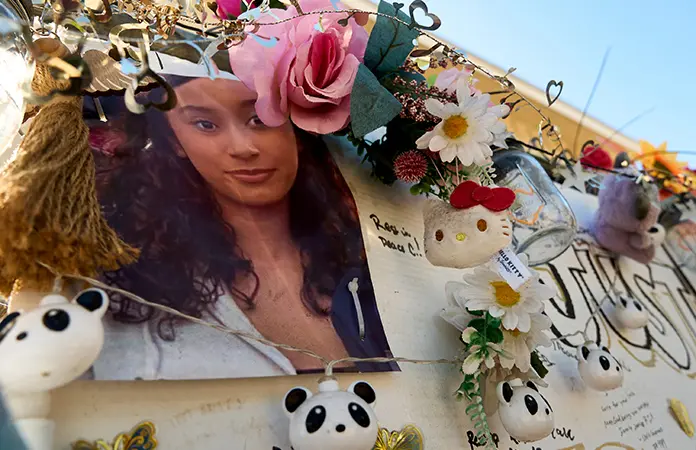 Jueza manda a cantante D4vd a juicio por crimen