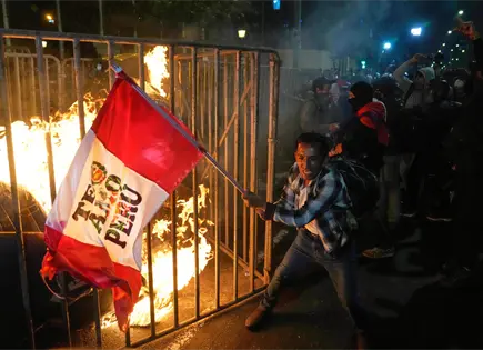 Keiko Fujimori asume reto de estabilizar pol&iacute;tica en Per&uacute;