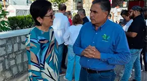 Pagan su salario a los empleados municipales