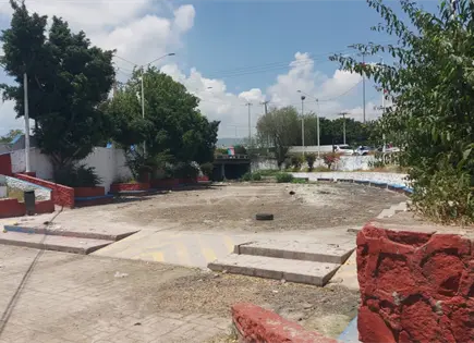 Servicios Municipales limpia &aacute;reas estatales