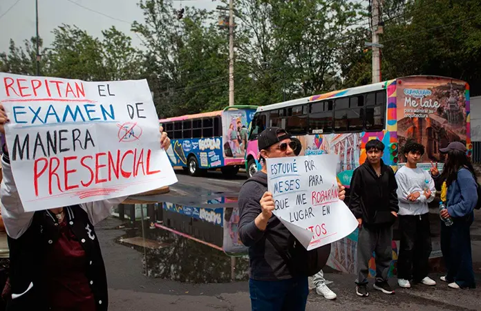 Aspirantes revelan irregularidades