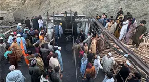 Explosión en mina de Pakistán deja 11 muertos y 31 atrapados Explosión en mina de Pakistán deja 11 muertos y 31 atrapados