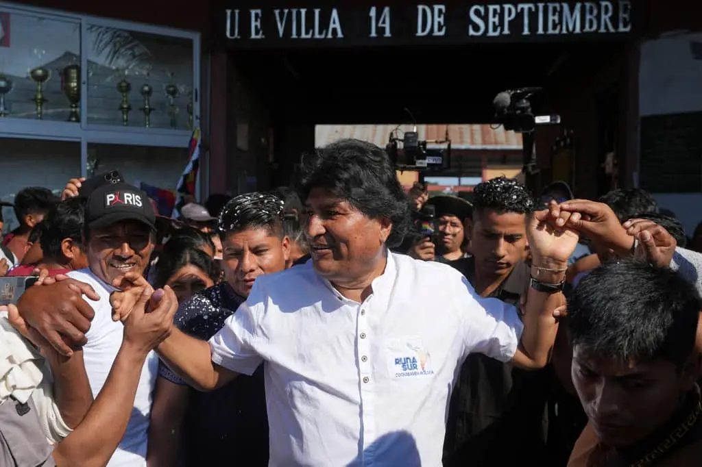 Orden de arrestarme fue instrucción de EU: Evo Morales