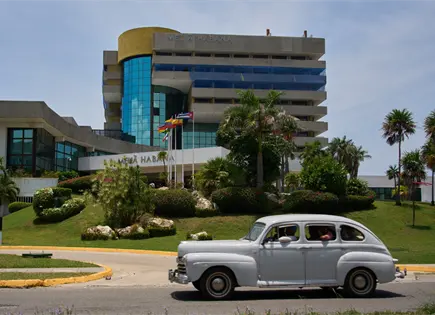 Parlamento cubano aprueba reducción de ministerios y ley de vivienda Parlamento cubano aprueba reducción de ministerios y ley de vivienda