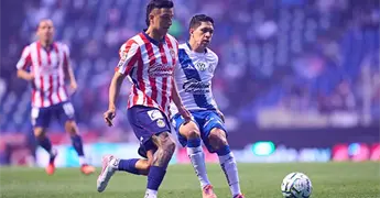 Chivas rescata el empate ante Puebla