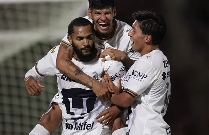 Los Pumas humillan a Juárez en La Frontera