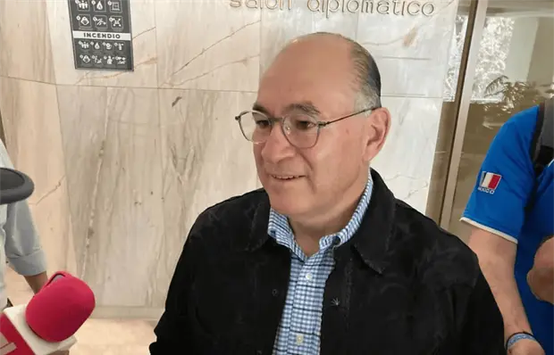 Galindo seguirá al frente de la alcaldía pese al proceso interno del PAN Galindo seguirá al frente de la alcaldía pese al proceso interno del PAN