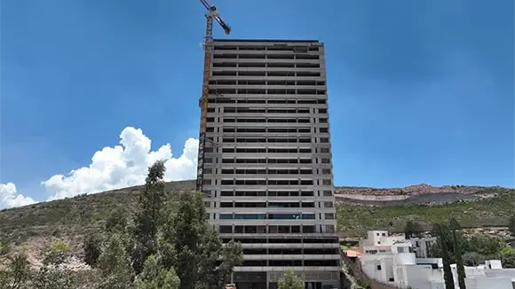 La primera torre residencial de The Park La primera torre residencial de The Park