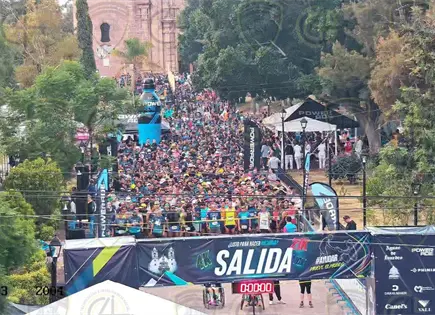 Medio Maratón Cáritas provoca cierres y ajustes viales en la capital Medio Maratón Cáritas provoca cierres y ajustes viales en la capital