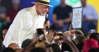 Lanza Lula da Silva su candidatura a reelecci&oacute;n