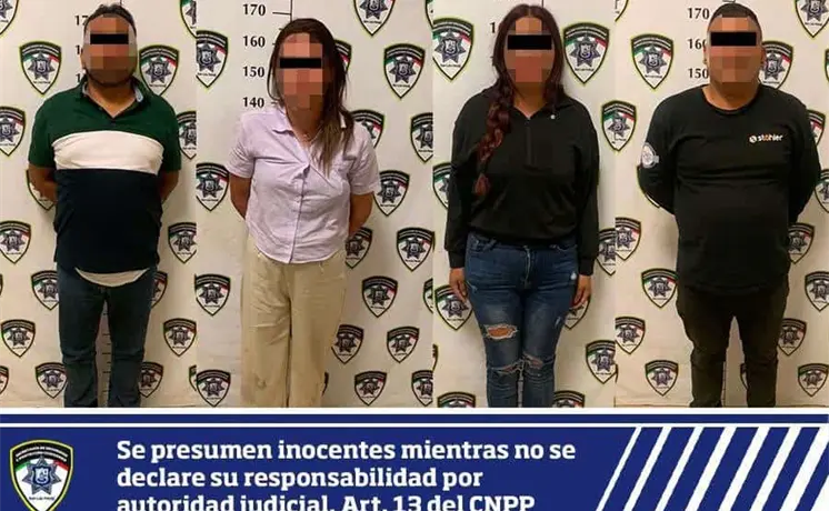 Choque desata ri&ntilde;a entre parejas en pleno Centro Hist&oacute;rico