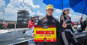 Conquista Carlos Novelo el S&uacute;per &Oacute;valo Potosino