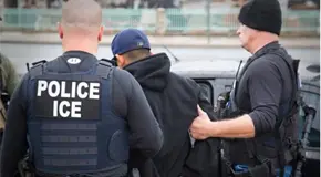 Juez bloquea multas de Trump a inmigrantes por no salir del pa&iacute;s