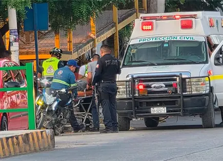 En Valles, linchan a un hombre y lo dejan frente al IMSS En Valles, linchan a un hombre y lo dejan frente al IMSS