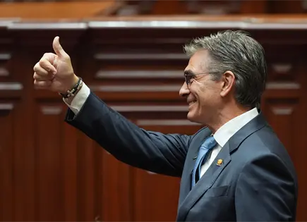 Rodrigo Paz cambia gabinete y elimina dos ministerios en Bolivia Rodrigo Paz cambia gabinete y elimina dos ministerios en Bolivia