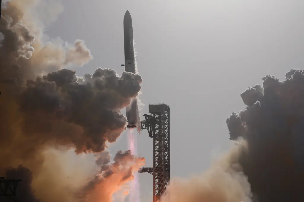 SpaceX revela pérdidas y planes tras salida a bolsa