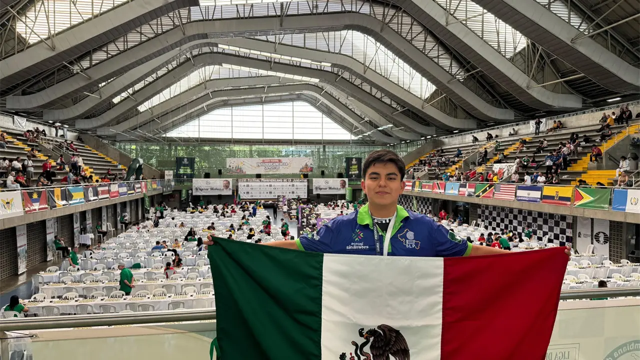 Juan Antonio representa a México.