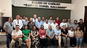 Brindan apoyo a mujer enferma
