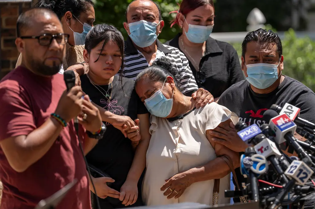 Familia de salvadoreño que murió en cárcel del ICE en N.Jersey denuncia falta de atención médica