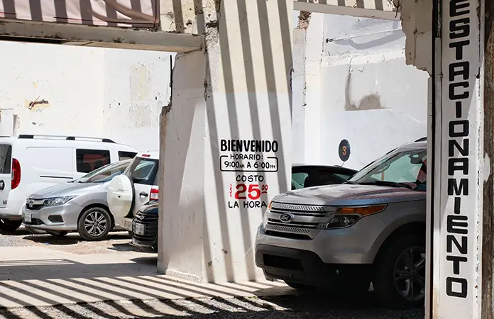 Pedirán regular los estacionamientos y valet parking