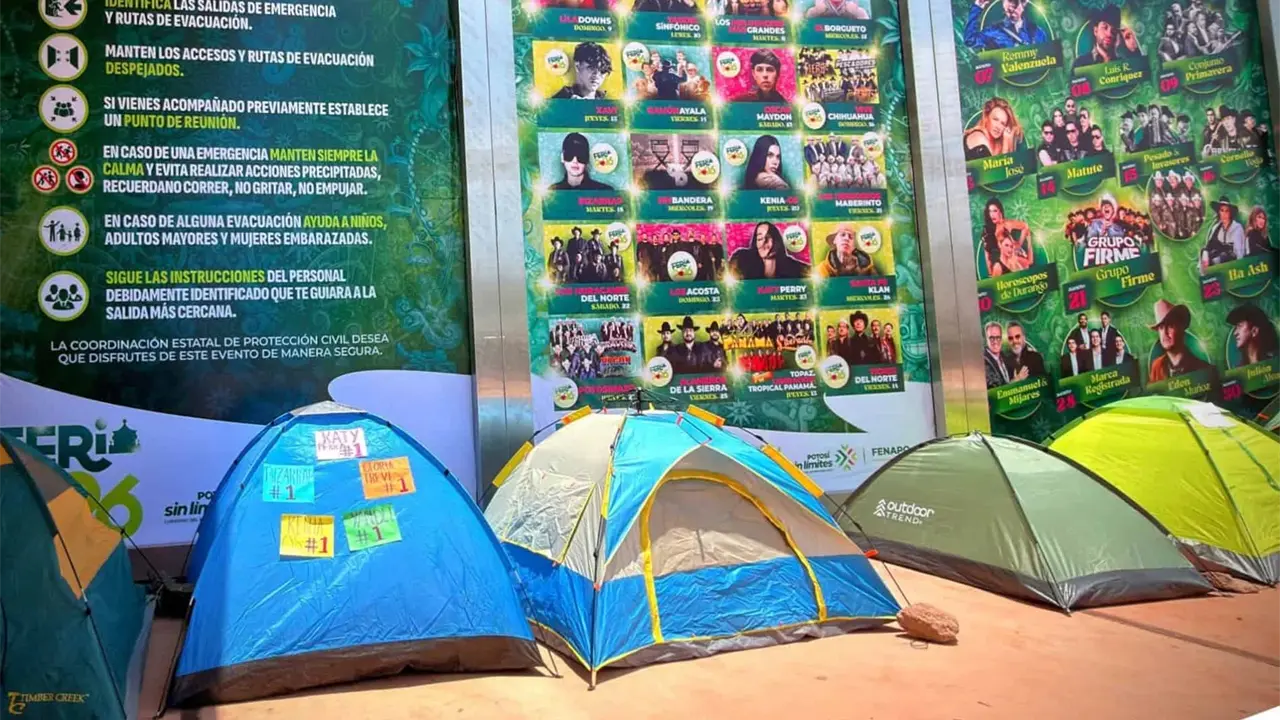 Ya acampan para shows de la Fenapo (fotos)