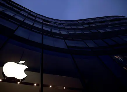Apple y OpenAI chocan por secretos comerciales; Texas pone freno a centros de datos Apple y OpenAI chocan por secretos comerciales; Texas pone freno a centros de datos