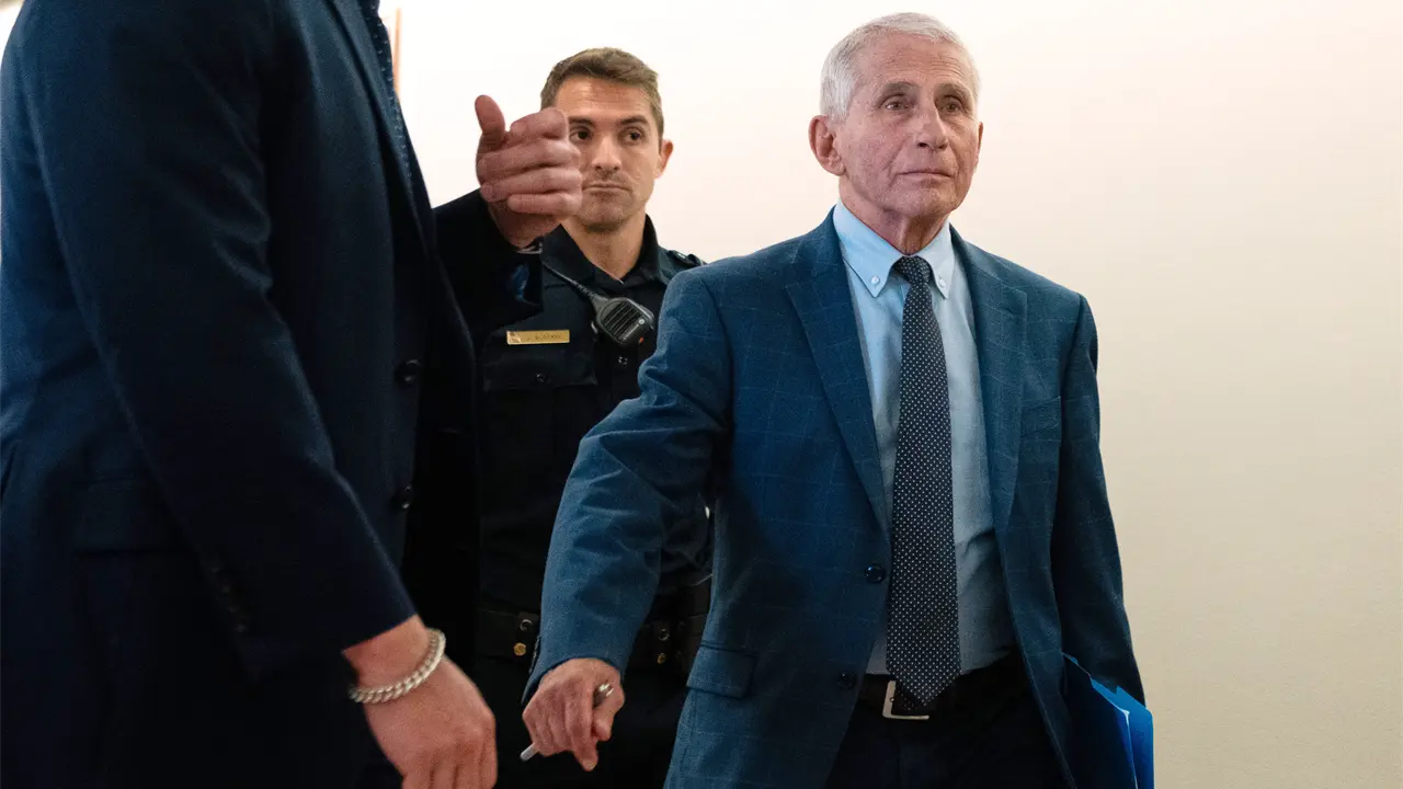 Fauci comparece ante Congreso por manejo de la pandemia COVID-19