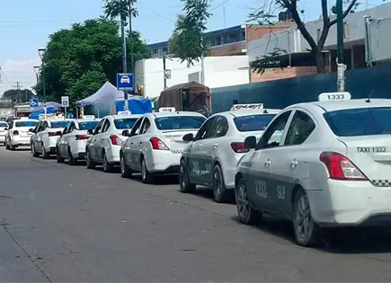 SCT reporta mil 700 descargas de aplicación Mi Taxi en Fenapo SCT reporta mil 700 descargas de aplicación Mi Taxi en Fenapo