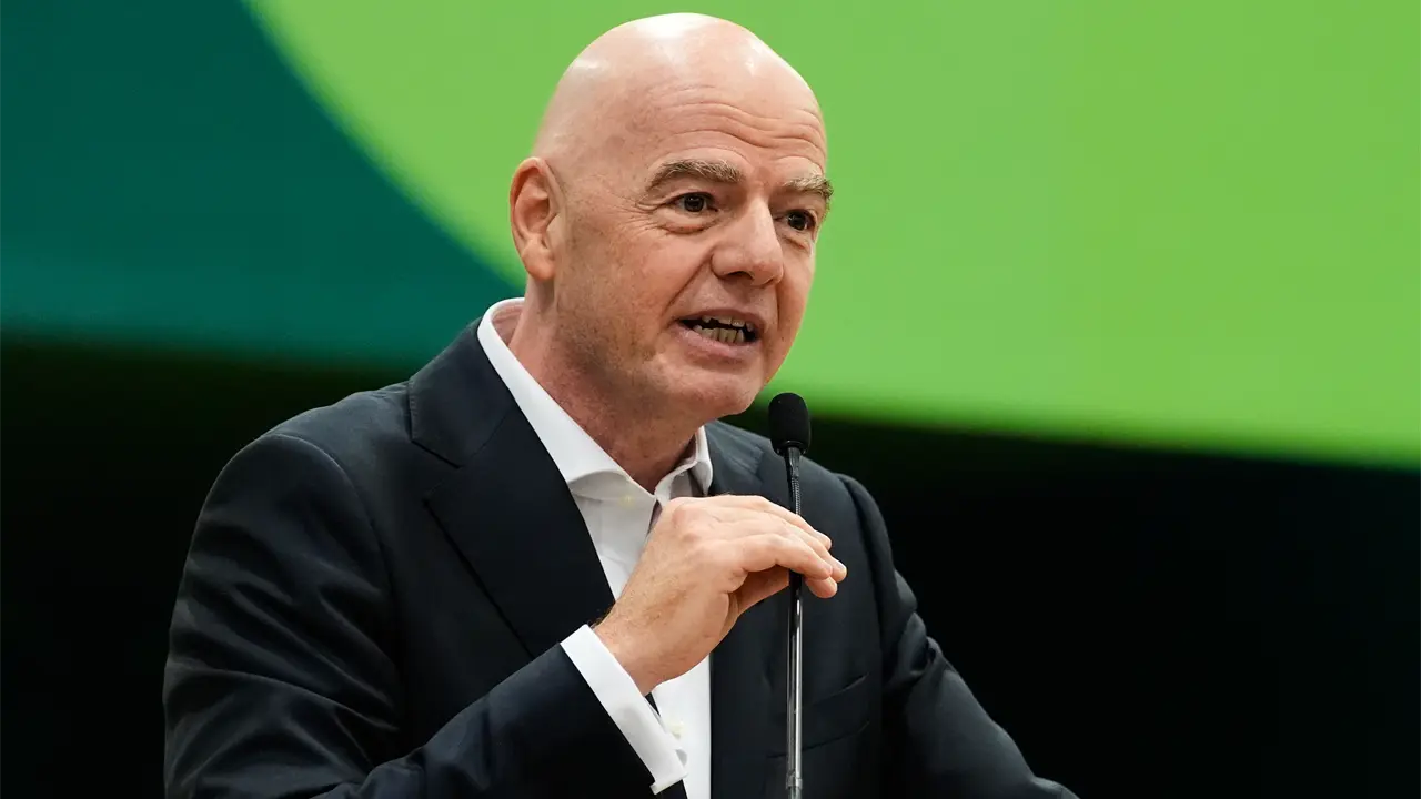 Mark Carney pierde confianza en Gianni Infantino FIFA