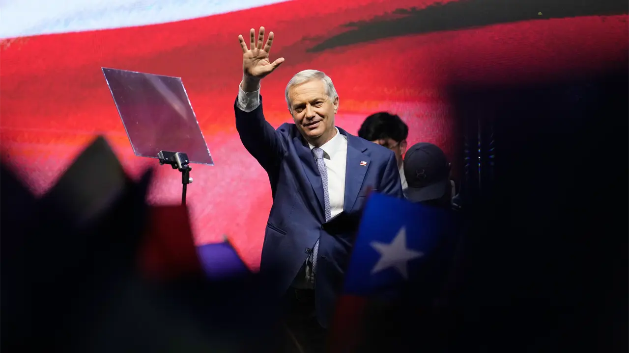 Senado aprueba reforma económica clave impulsada por Kast en Chile